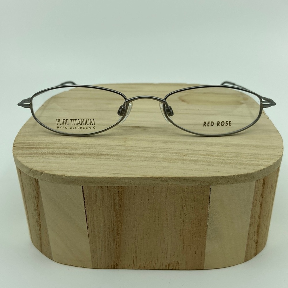 Red Rose Pure Titanium Eyeglasses - Matt Silver - Style 519